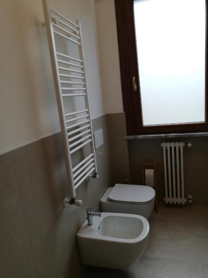 La Rosa Rossa Apartman Cambiasca Kültér fotó